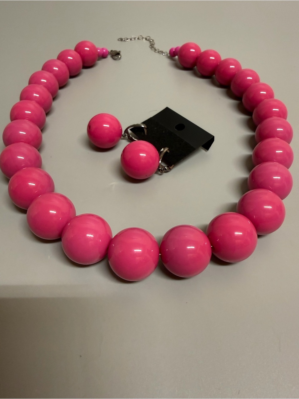 Hot Pink Fuchsia Beaded Necklace and Earrings Set Chunky Beads - Picture 2 of 6
